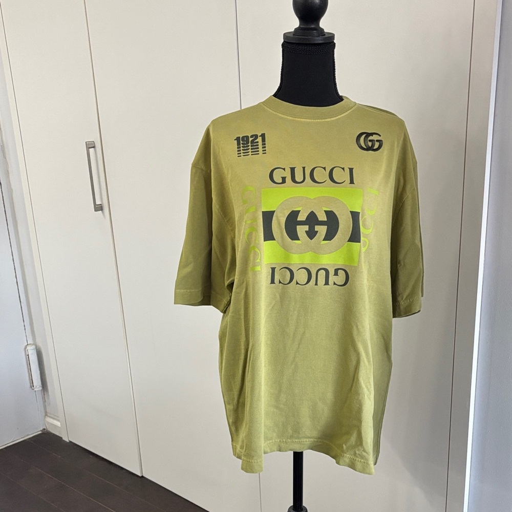 Gucci Olive Green Logo Graphic T‑Shirt